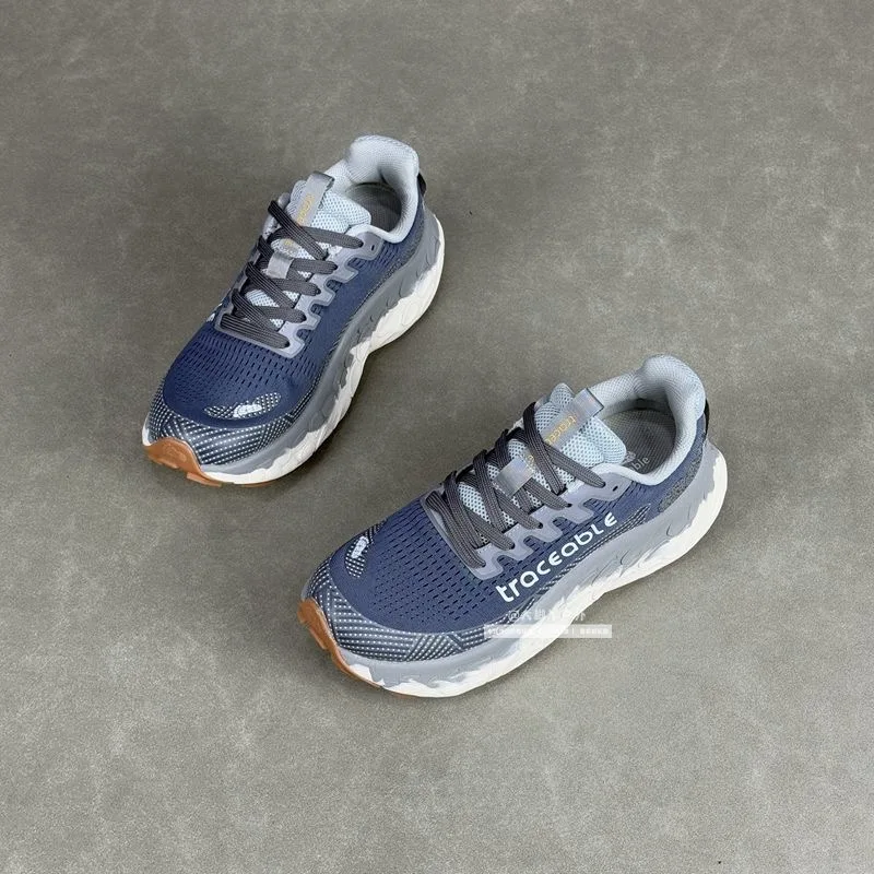2026 Nieuwe hardloopschoenen v - Men'S Shoes Vs Women'S Size recensie en prijs