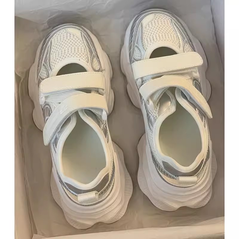 Metallic zilveren holle platfo - Sandal Sport Outdoor recensie en prijs