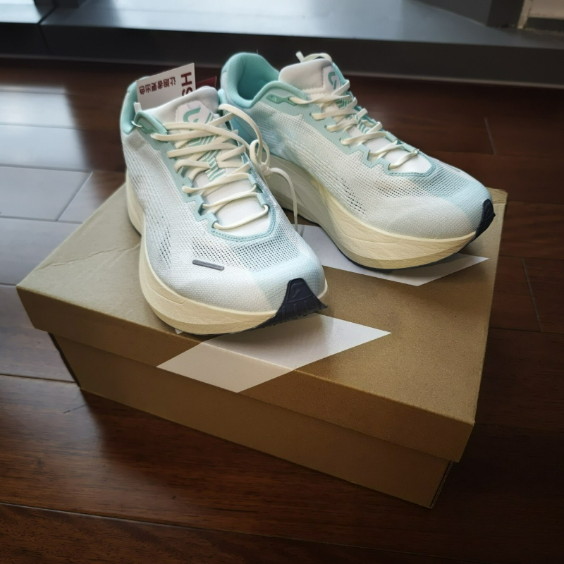 DYNAFISH hardloopschoenen voor - Men'S Shoes Vs Women'S Size recensie en prijs