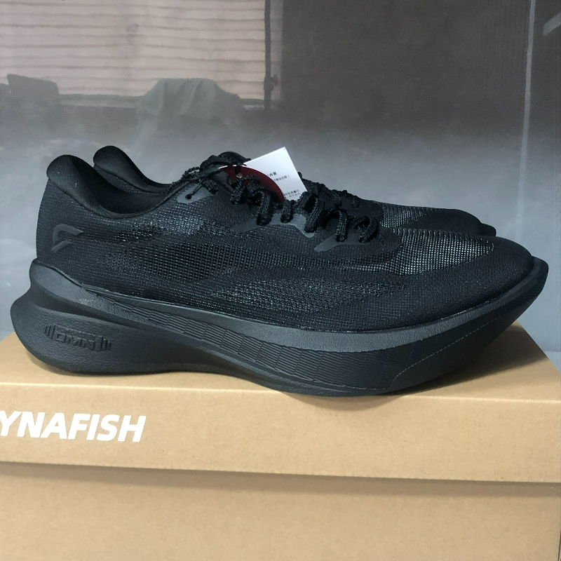 Professionele hardloopschoenen - Men'S Shoes Vs Women'S Size recensie en prijs